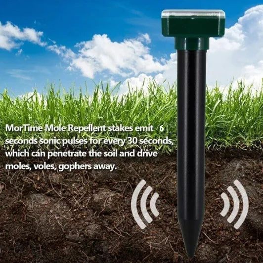 Outdoor Solar Pest Repeller for Yard and Garden