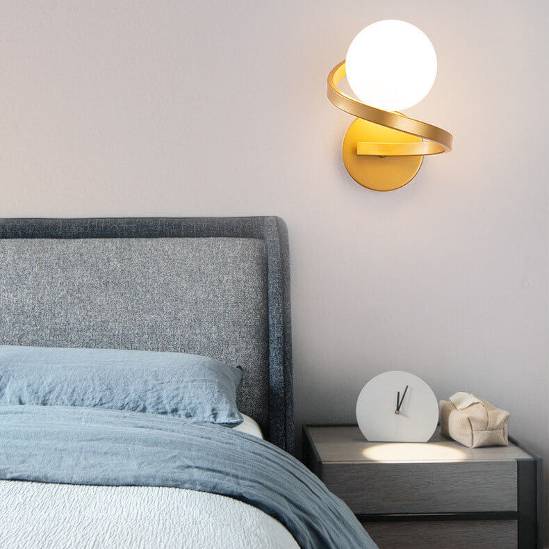 Elegant Metal Arc Wall Lamp