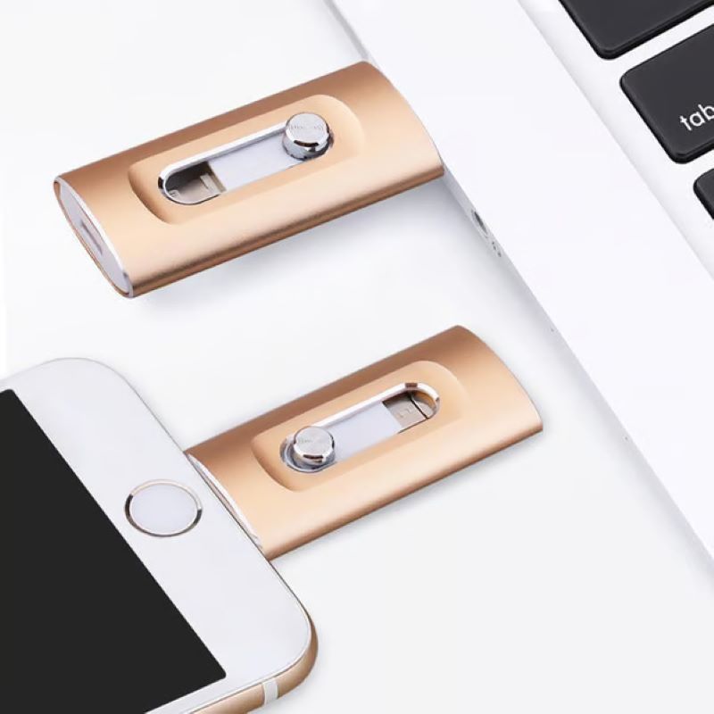 Portable 3 in 1 USB Flash Drive for Phone and PC