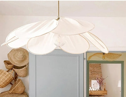 Beautiful Flower Hanging Light