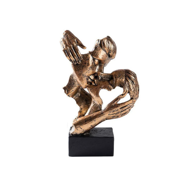 Modern Love Figurine Decorative Couple Statue