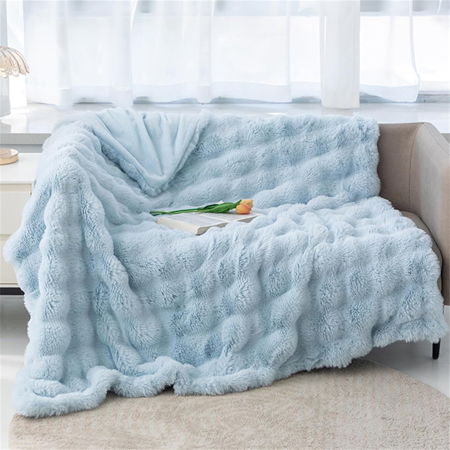 Plush Faux Fur Thick Knit Blanket Throw
