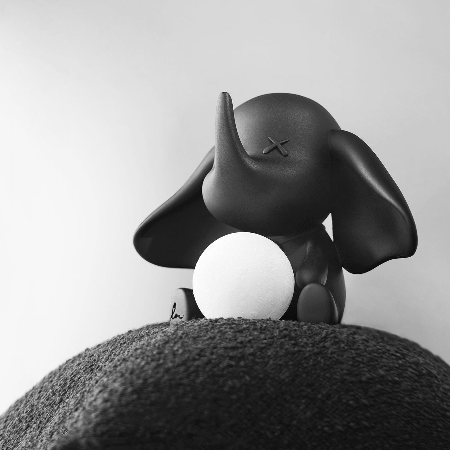 Cute Mini Elephant Table Lamp