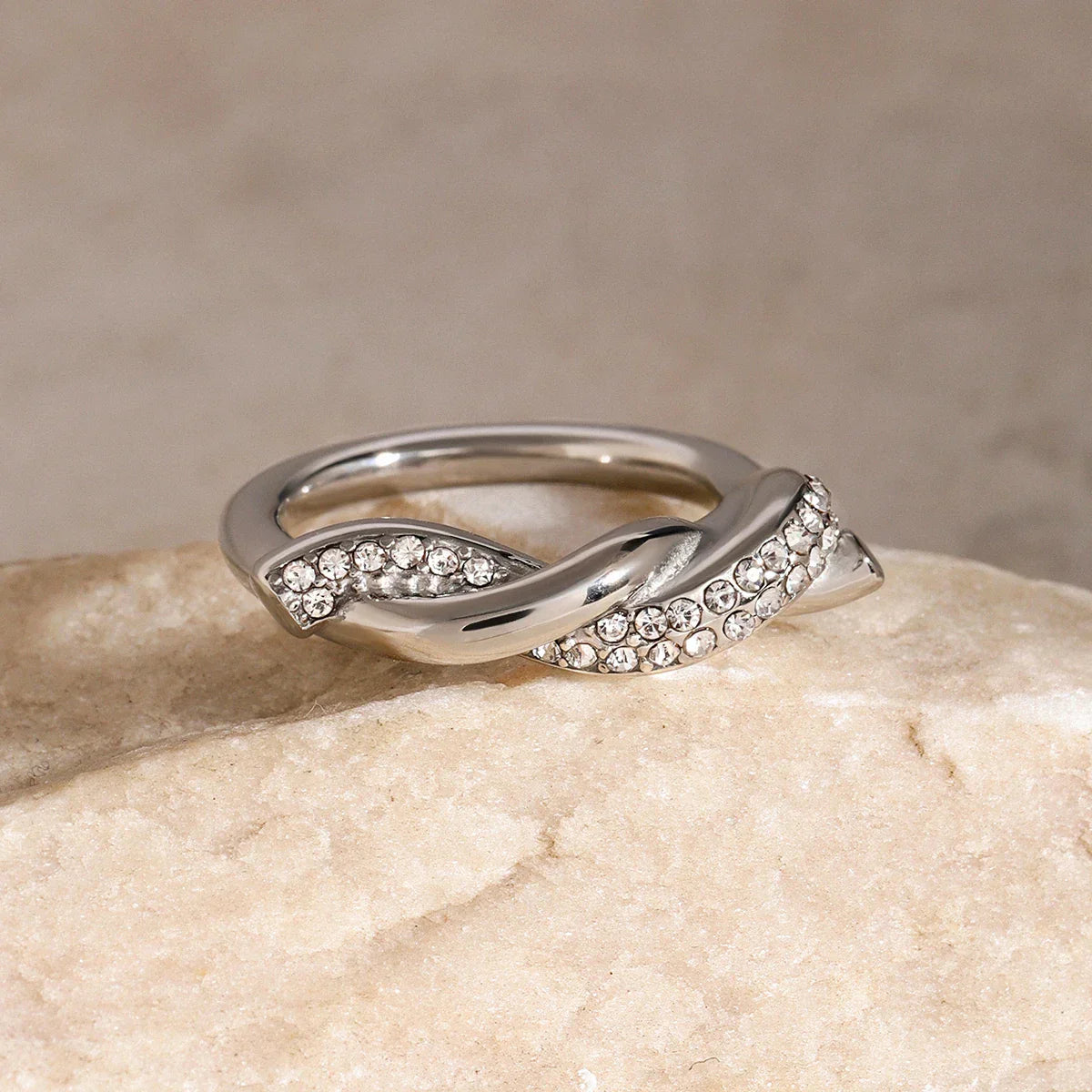 Elegant Diamond Engagement Ring