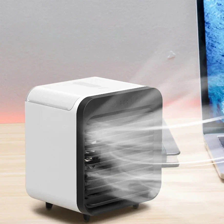 Compact Personal USB Fan with 3-Speed Cooling Mode