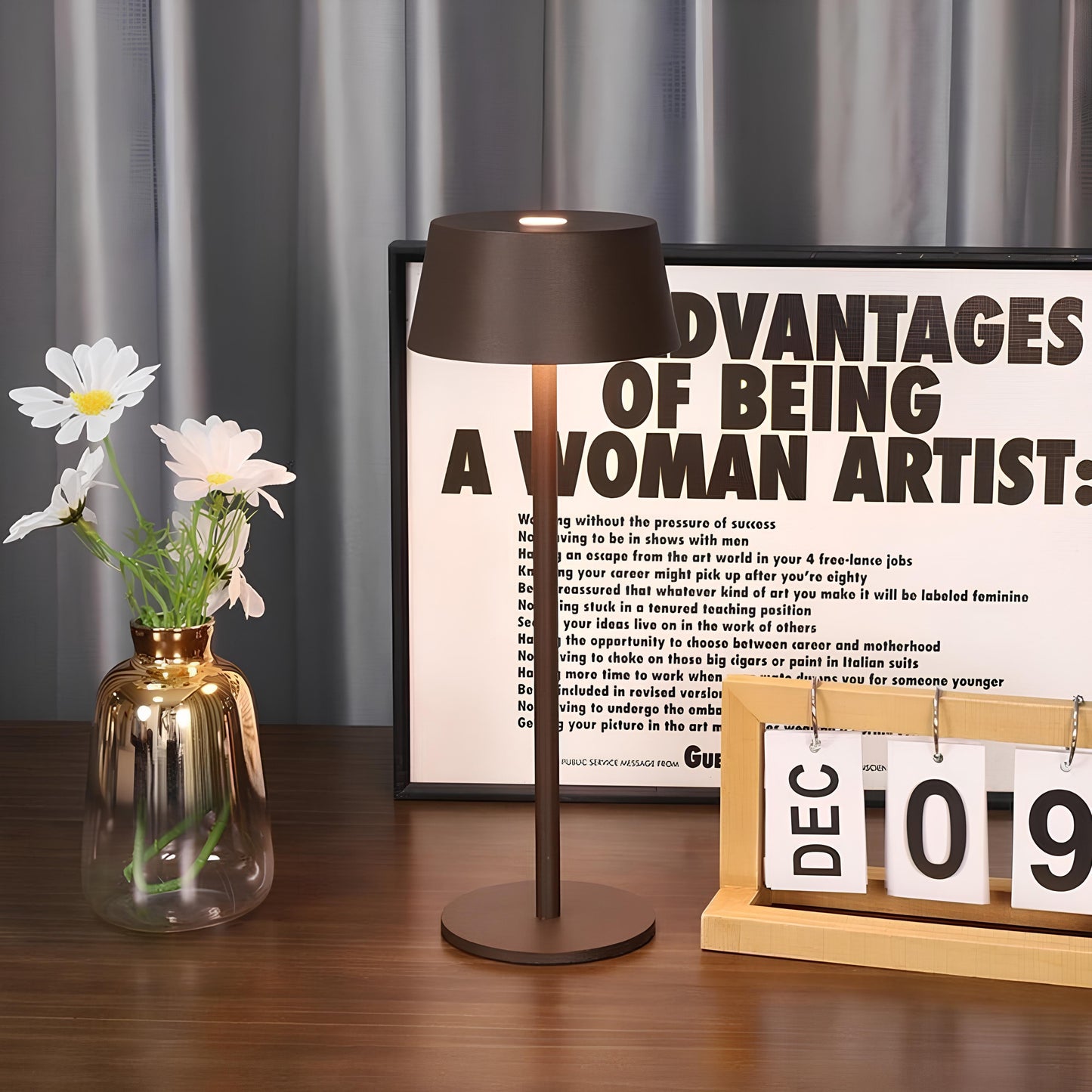 Stylish Contemporary Desk Lamp