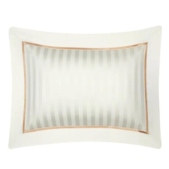 Elegant Cream Bedding Set