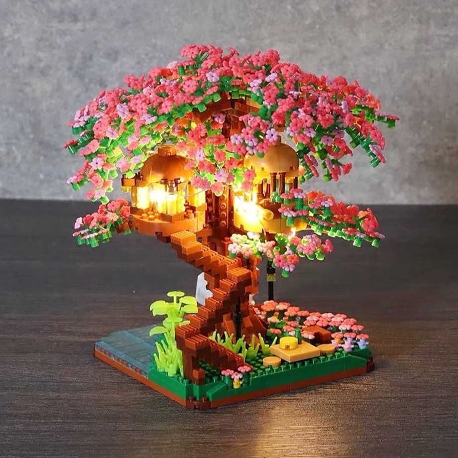 Mini Japanese Style Cherry Blossom House Model Kit