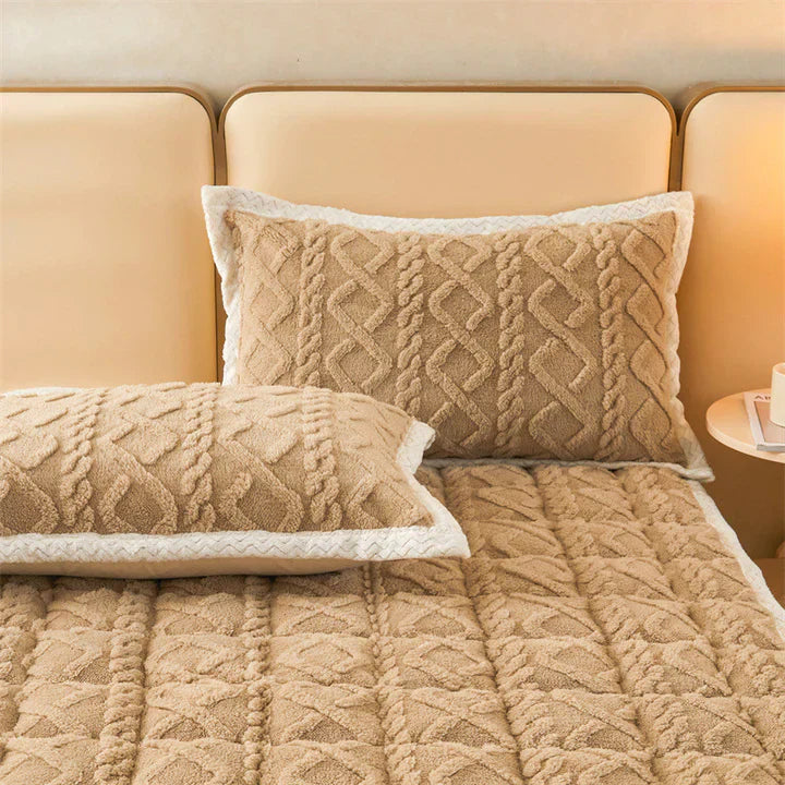 Soft Plush Duvet for Cozy Winter Nights