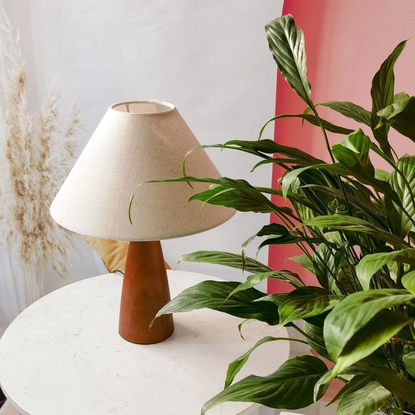 Traditional Wooden Desk Lamp