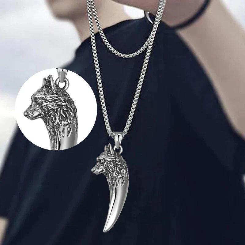 Strong Wolf Pendant Titanium Necklace