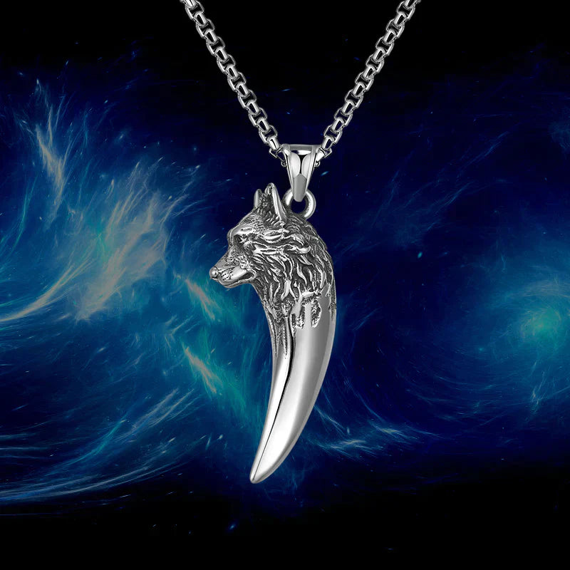 Strong Wolf Pendant Titanium Necklace