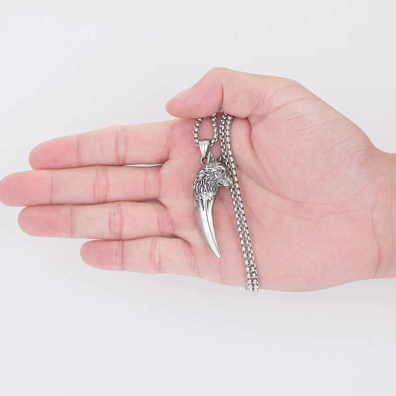 Strong Wolf Pendant Titanium Necklace
