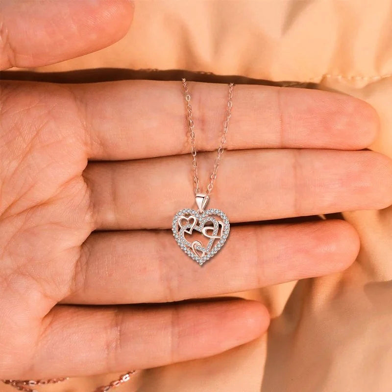 Lovely Interlocking Heart Pendant Necklace