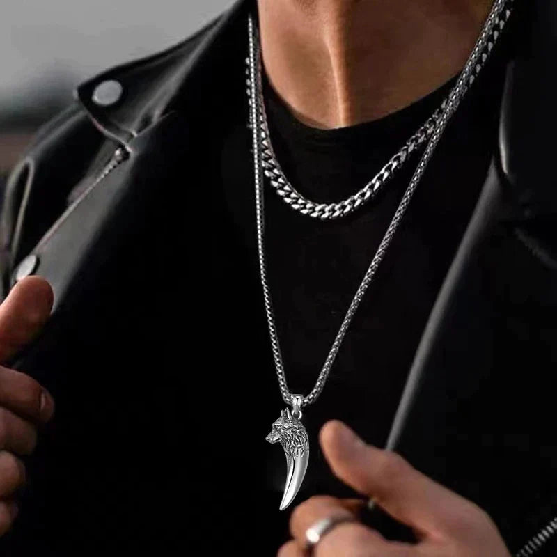 Strong Wolf Pendant Titanium Necklace