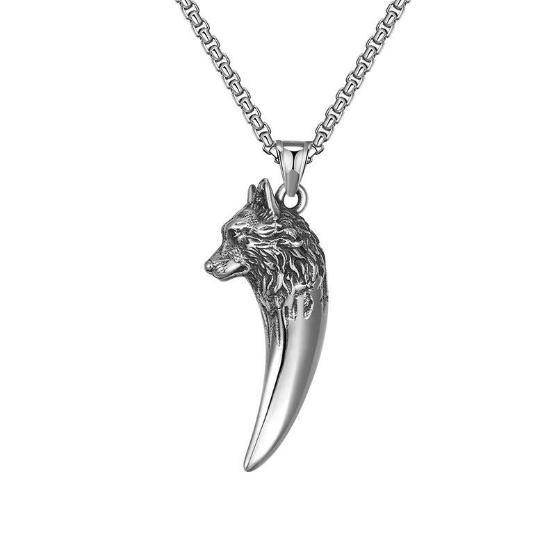 Strong Wolf Pendant Titanium Necklace