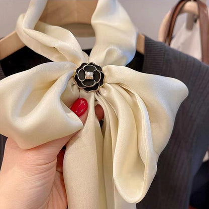 Elegant Floral Scarf Clip