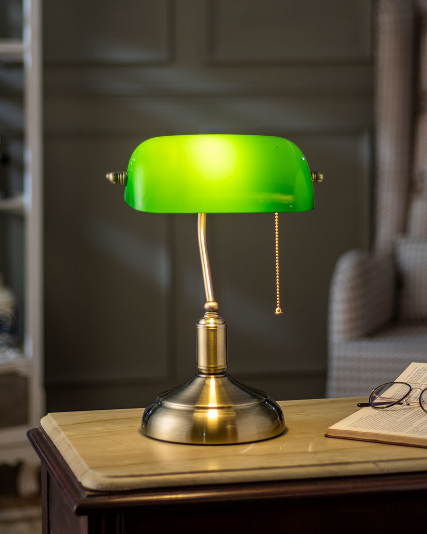 Traditional Desk Table Lamp