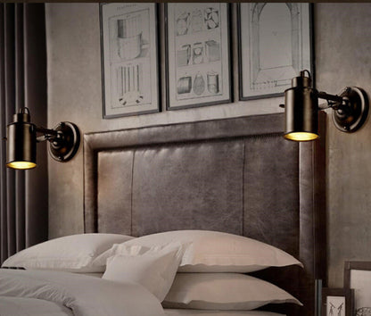 Versatile Adjustable Light Fixture