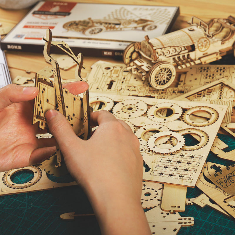 Fun 3D Build Your Own Cruiser Toy