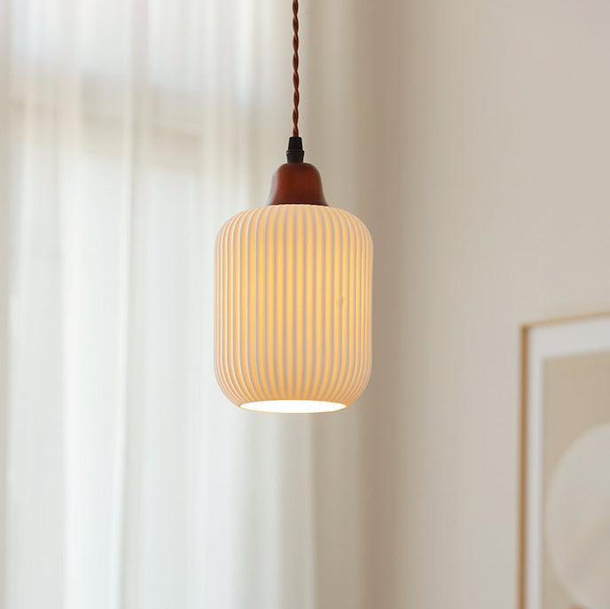 Simple Brass Table Lamp - Fesara