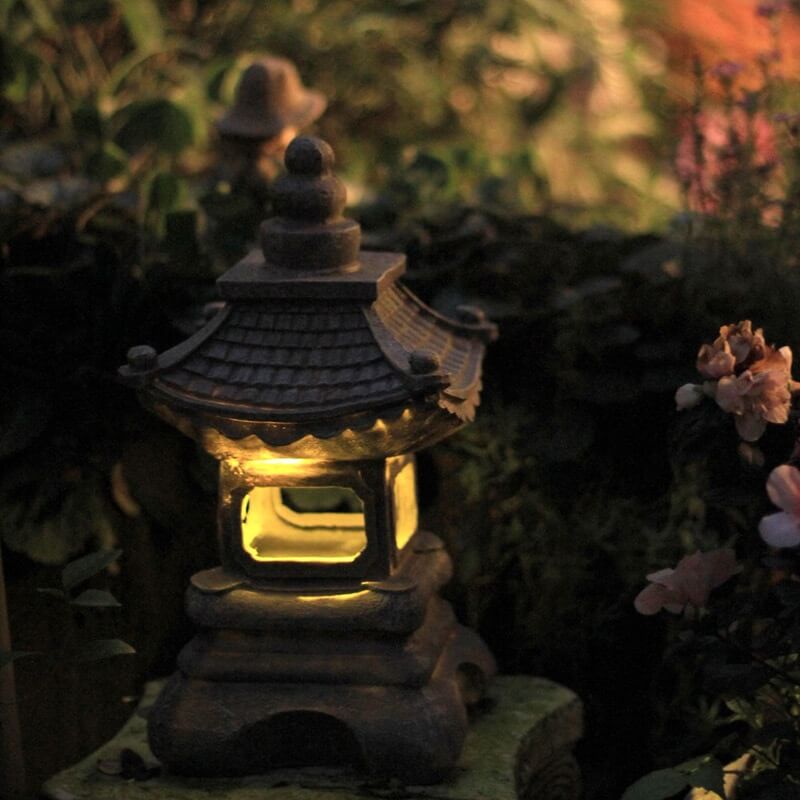 Asian Inspired Solar Powered Garden Lamp