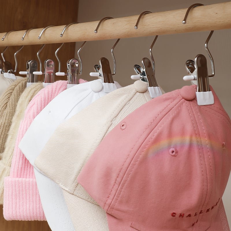 Stylish Closet Hanging Clips Organizer