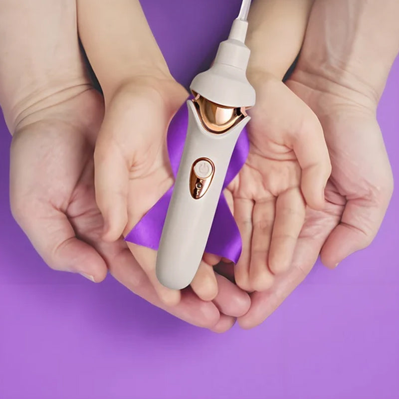 Gentle Ear Cleaner with Soft Silicone Bristles