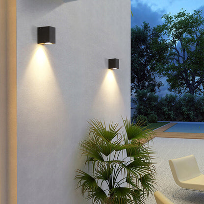 Contemporary Adjustable Outdoor LED Wall Light Fixture