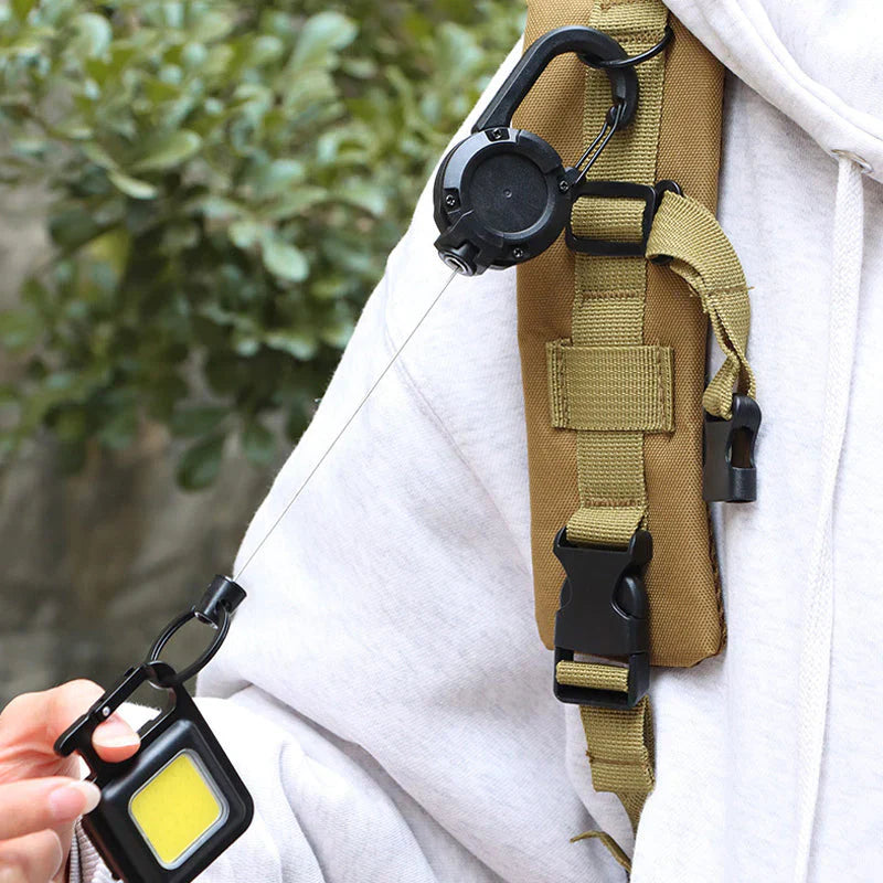 Retractable Outdoor Keychain with Steel Cable