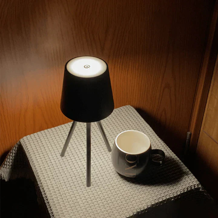 Modern Wireless Desk Lamp