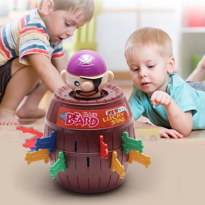 Fun Kids Pirate Playset Bucket Toy