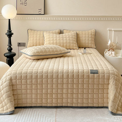 Cozy Plush Throw Blanket with Textured Pattern