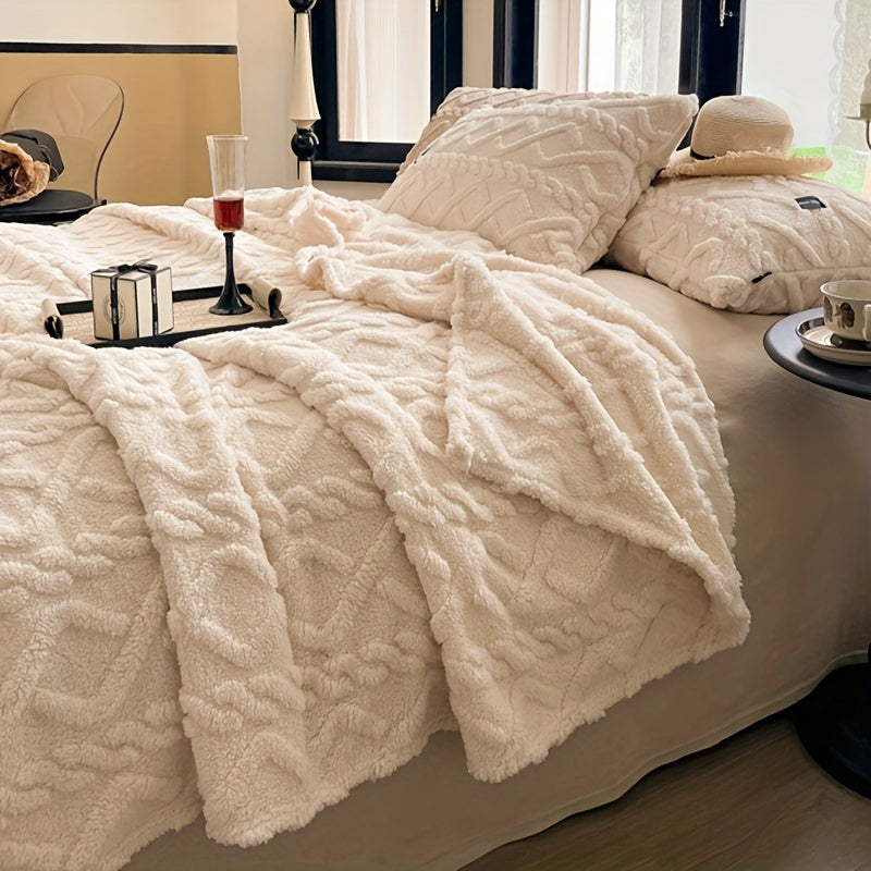 Lightweight Breathable Bed Cover for All Seasons