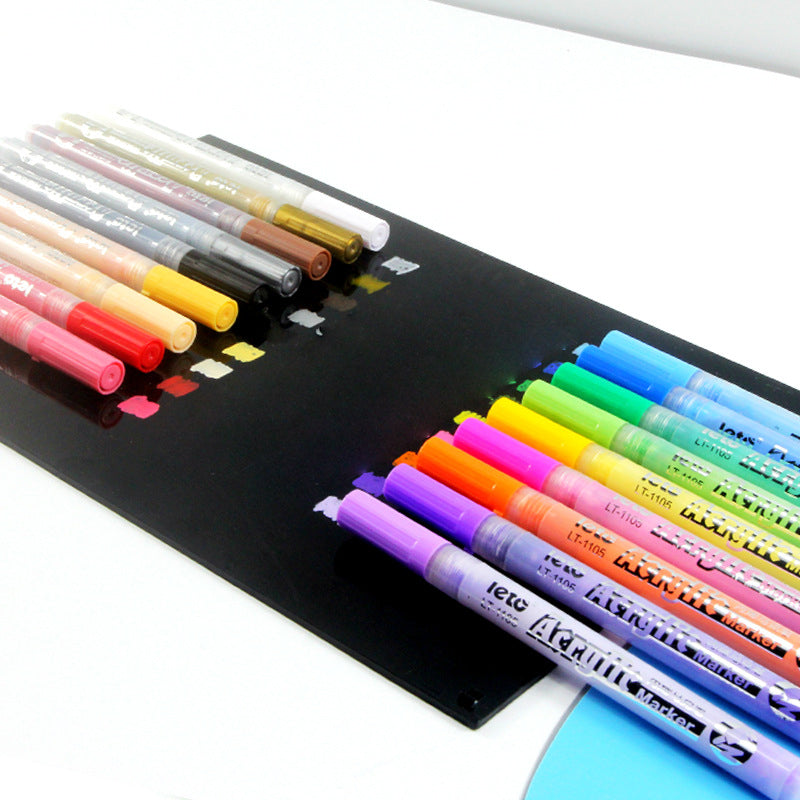 Vibrant Acrylic Paint Art Markers