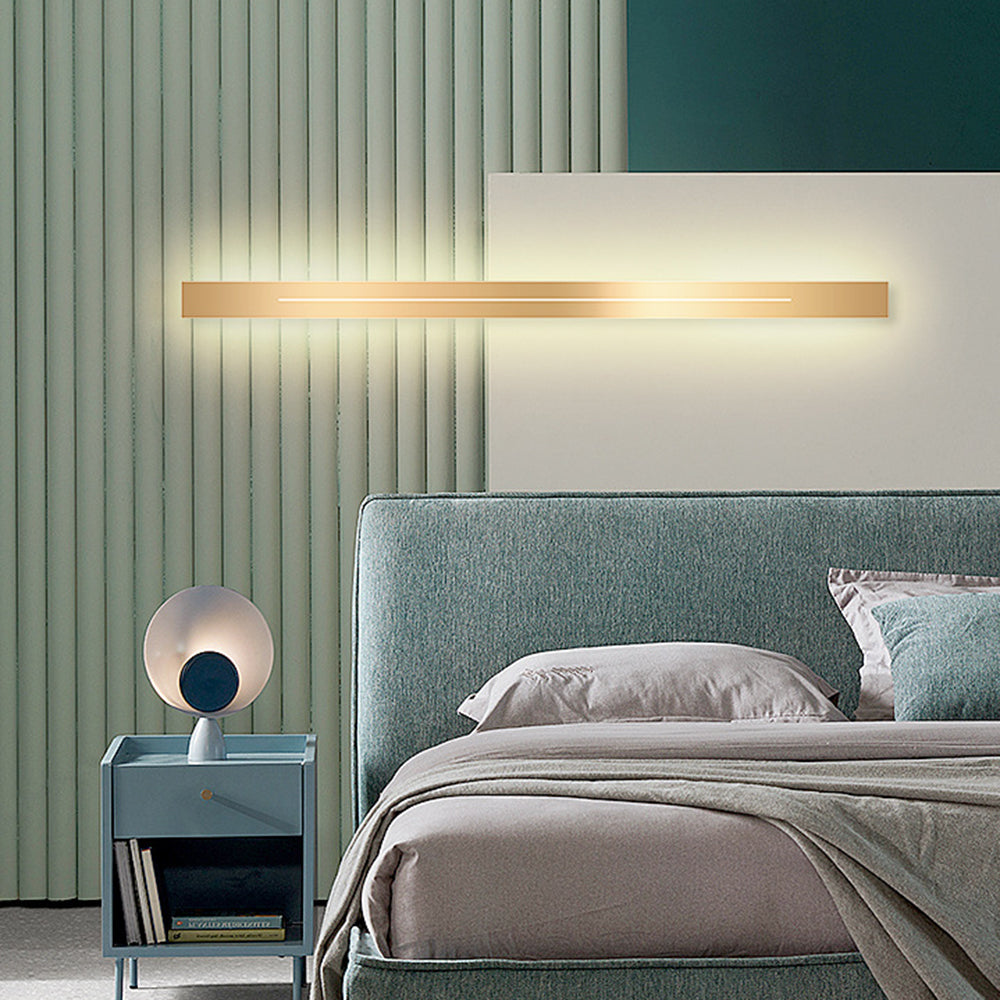 Stylish LED Gold Wall Light