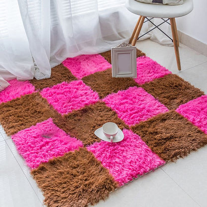 Plush Bedroom Carpet Squares Durable Stain Resistant Floor Tiles