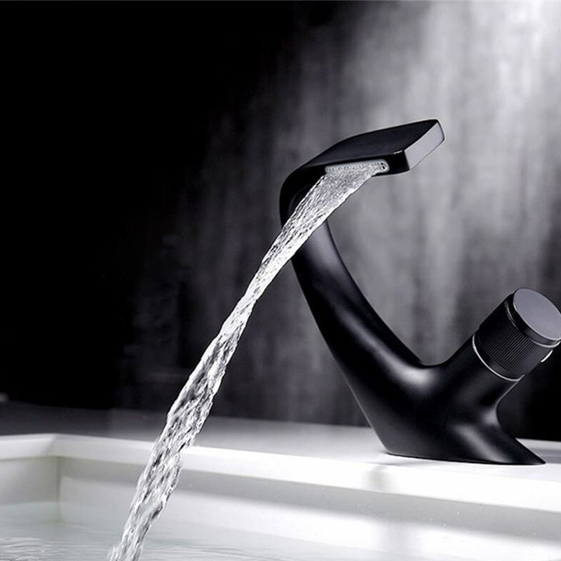 Modern Copper Kitchen Faucet with Brass Handle