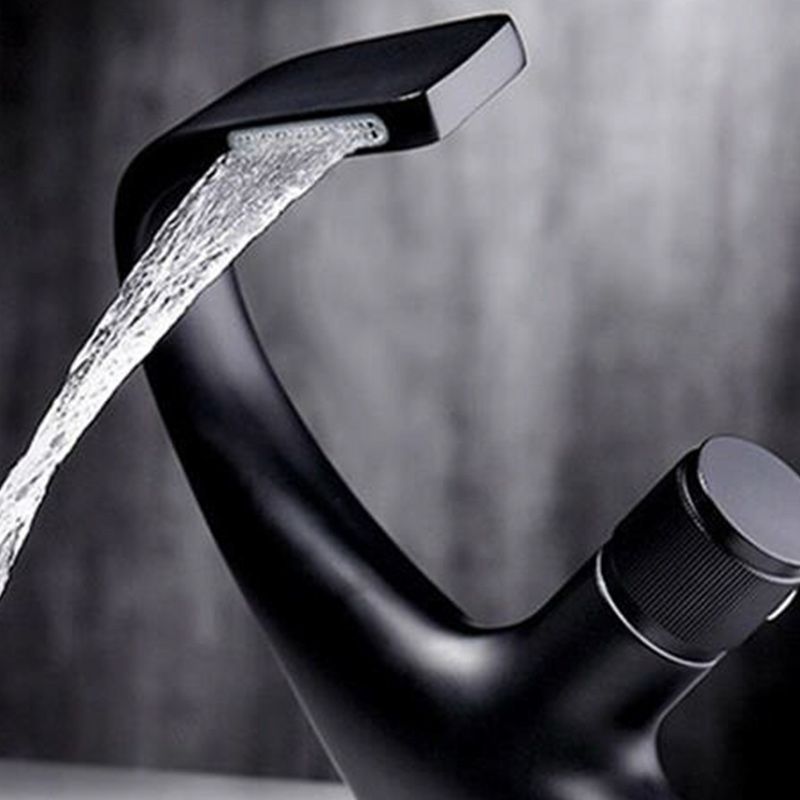 Modern Copper Kitchen Faucet with Brass Handle