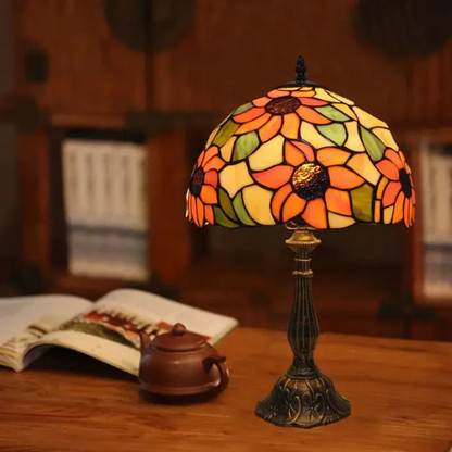 Stylish Rechargeable LED Tiffany Table Light