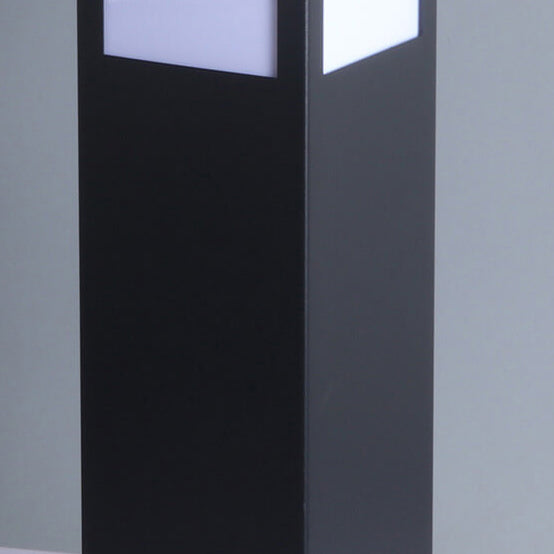 Contemporary Outdoor Solar Powered Garden Light