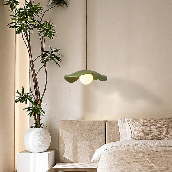 Elegant Natural Leaf Hanging Lamp