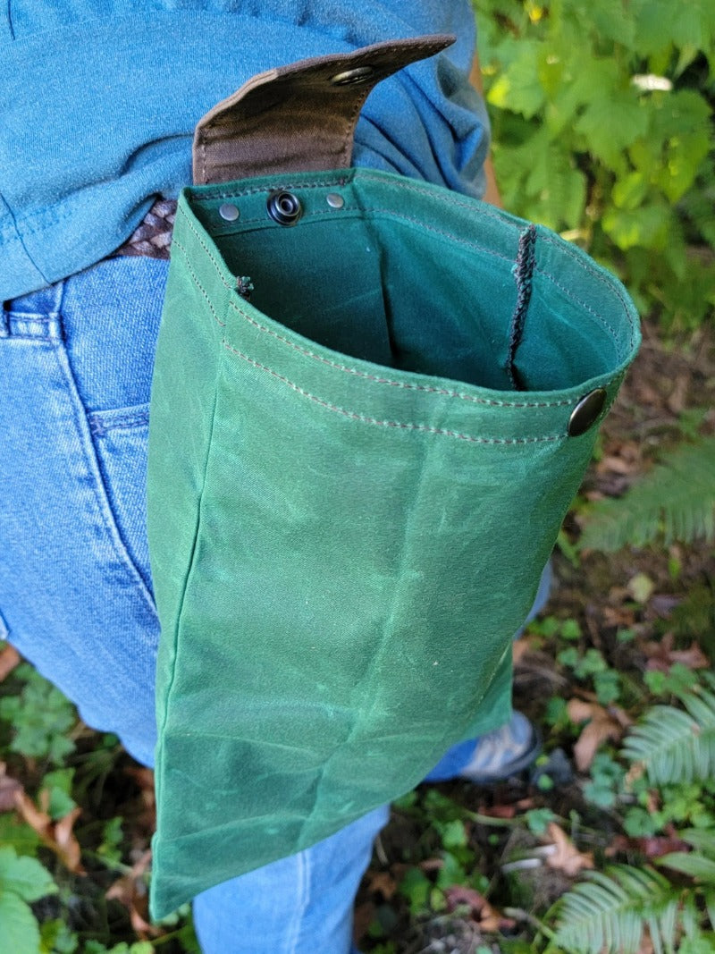 Waterproof Canvas Folding Harvest Bag with Strong Build