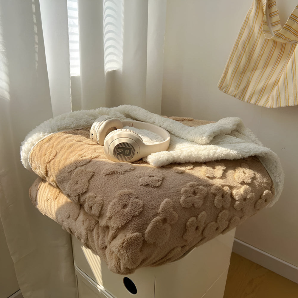Plush Cozy Sherpa Throw Blanket