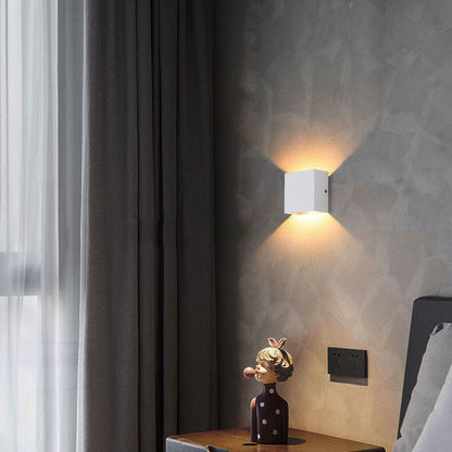 Contemporary Slim LED Wall Light Fixture