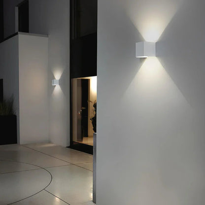 Flexible LED Wall Lamp