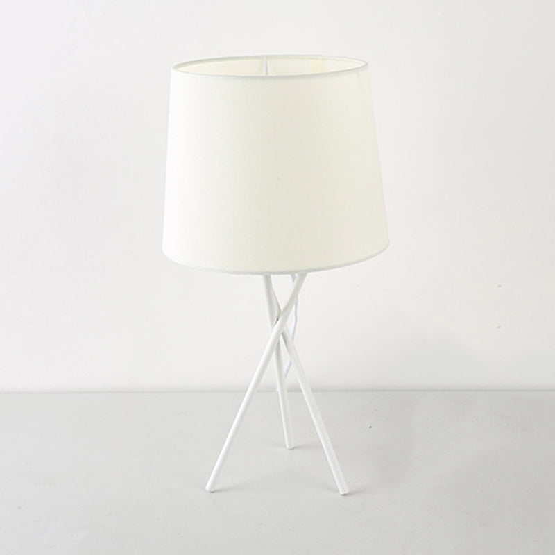 Simple Modern Desk Lamp