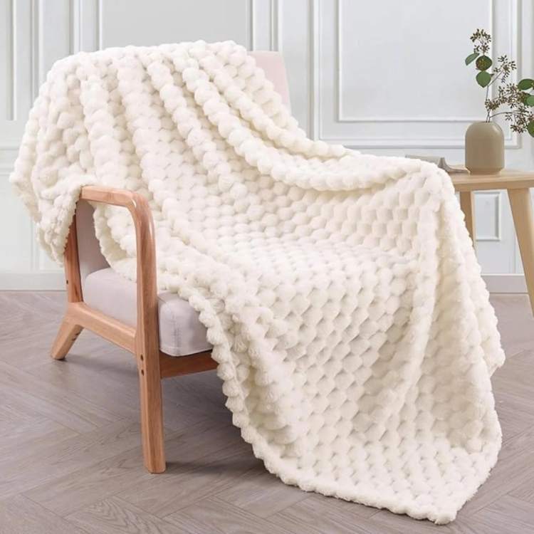 Plush Soft Cozy Throw Blanket - Fesara
