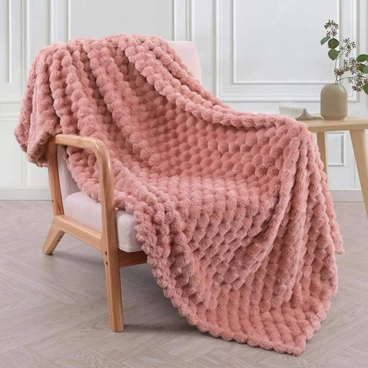 Plush Soft Cozy Throw Blanket