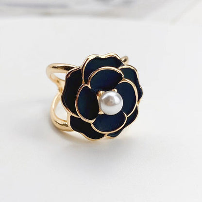 Elegant Floral Scarf Clip - Fesara